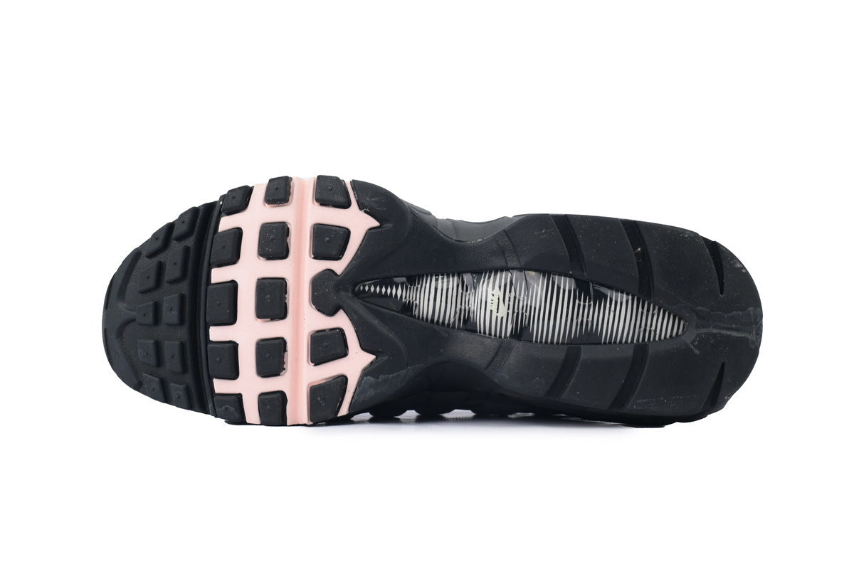 Nike Air Max 95 – Classic Sneakers