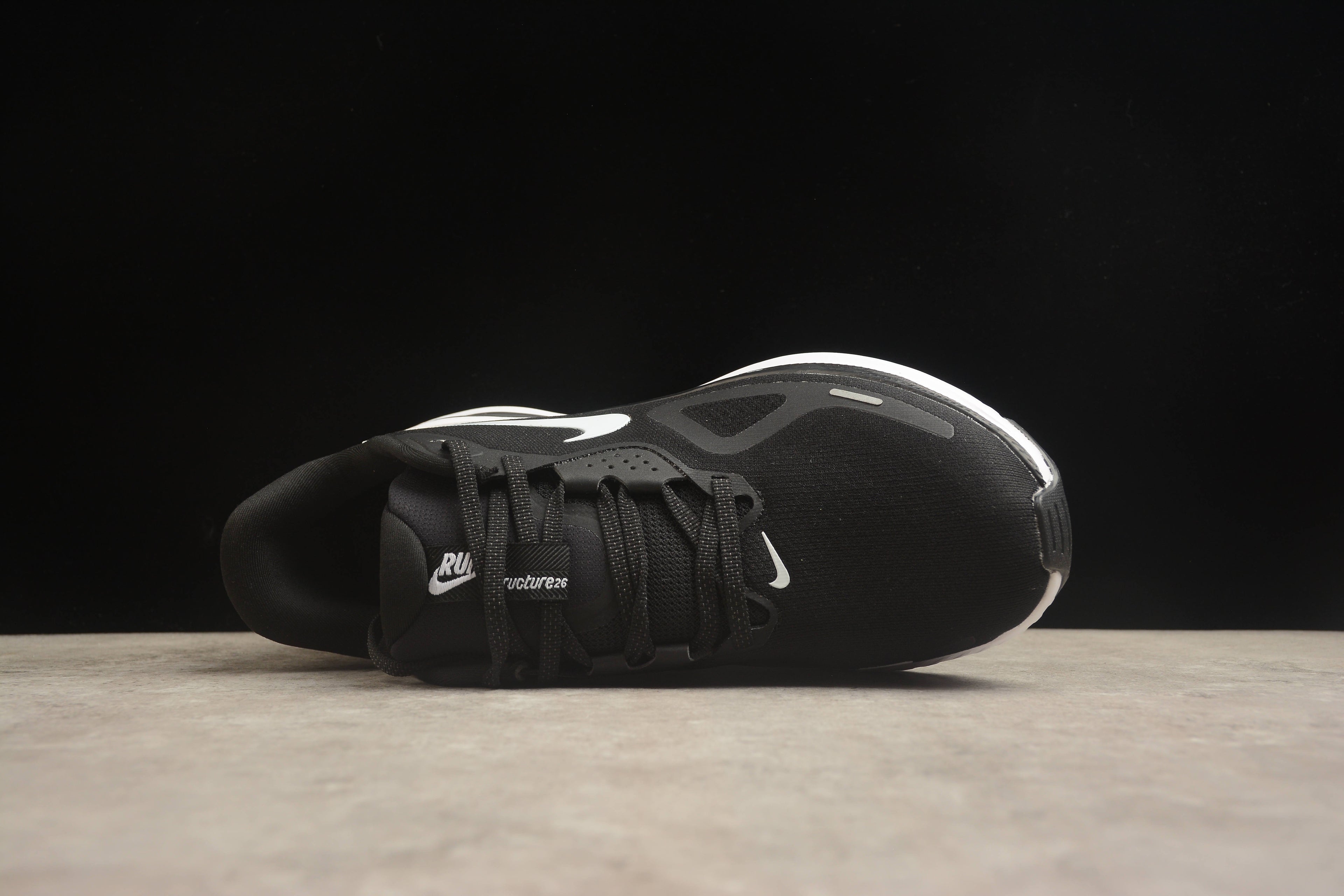 Nike Air Zoom Structure 26 Running Shoes | Supportive & Stable | EU 36-45