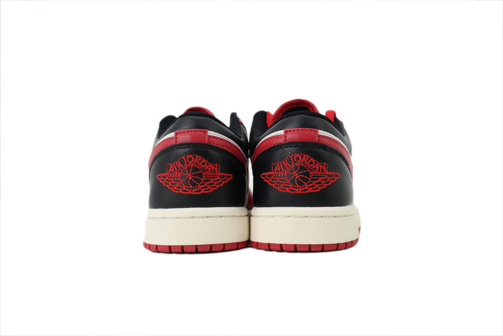 Nike Air Jordan 1 Retro Low Low-Top Sneakers