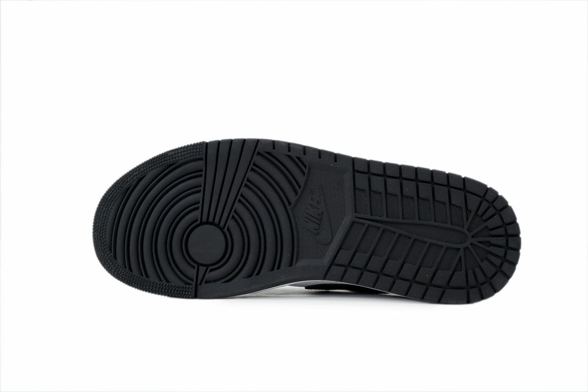 Nike Air Jordan 1 Retro Low Low-Top Sneakers
