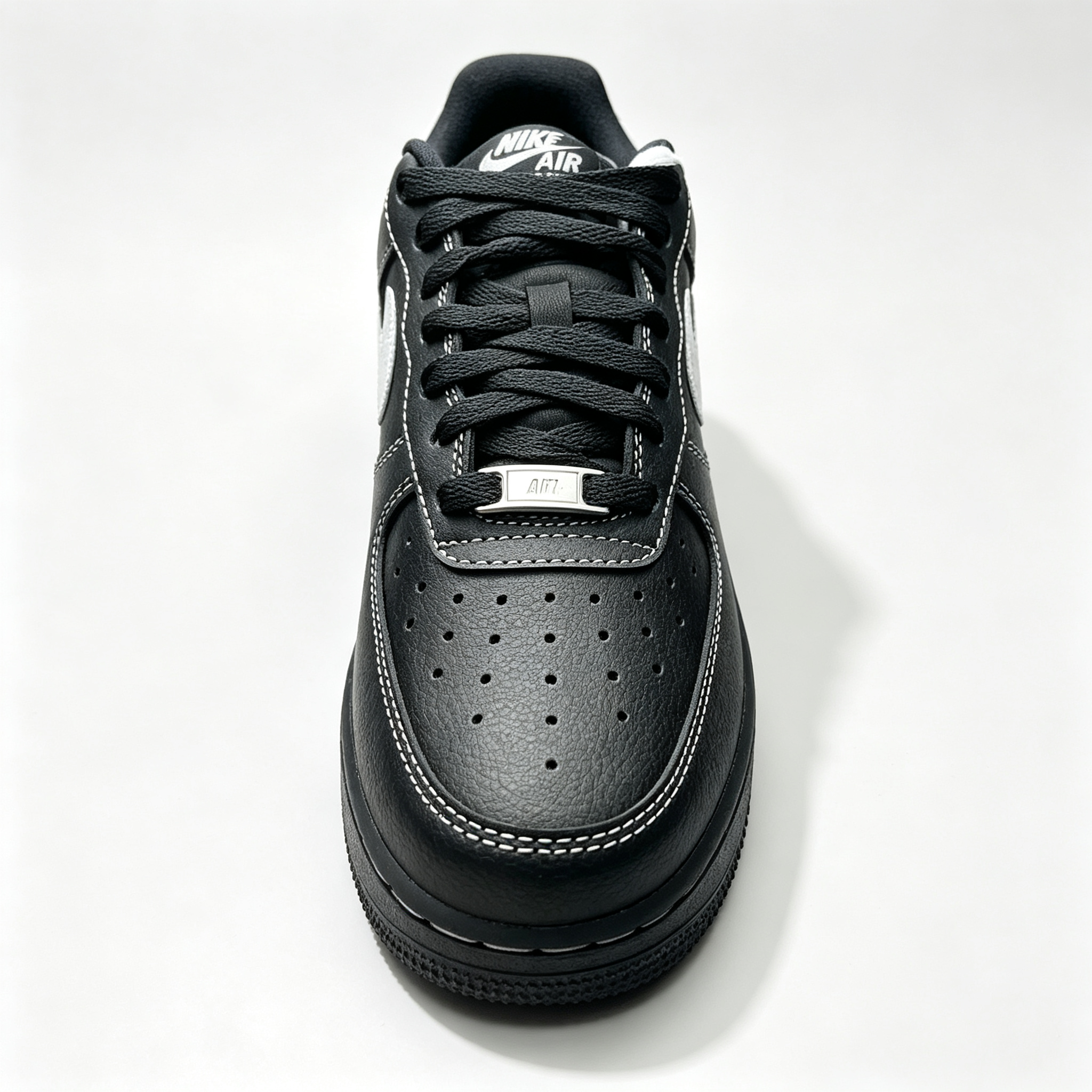 Nike Air Force 1 '07 Low – Contrast Stitch Black / White