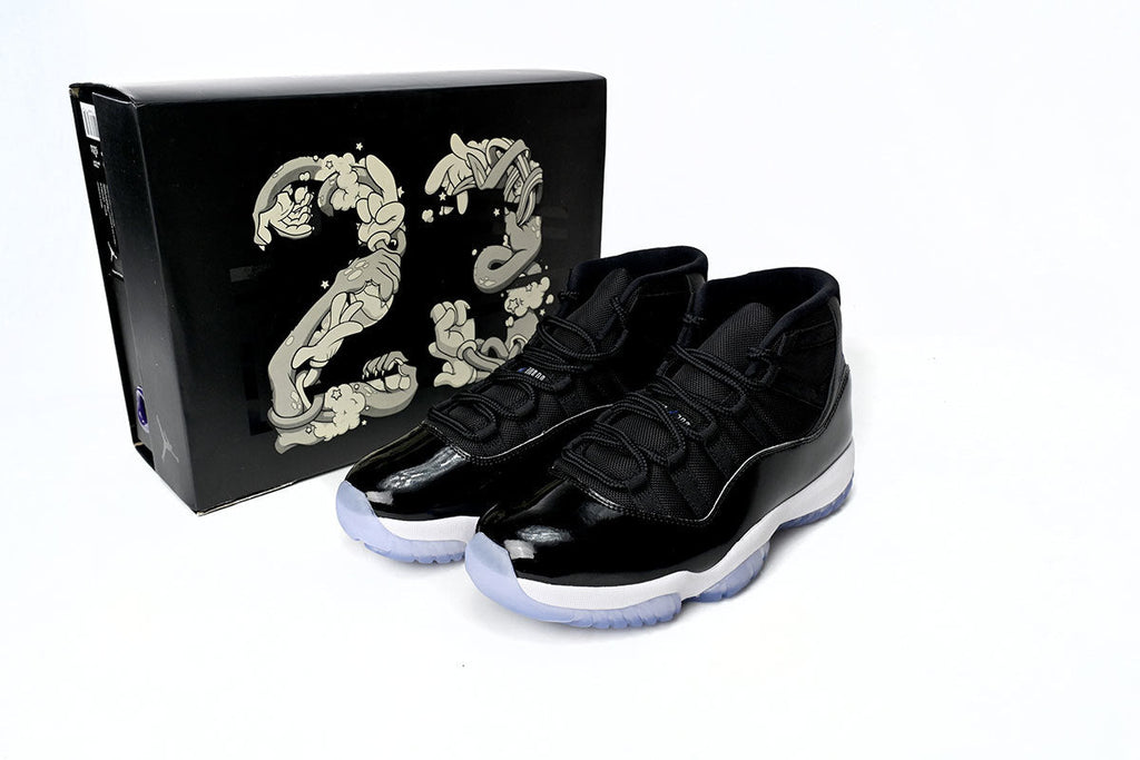 Nike Air Jordan 11 Retro Sneakers | Classic Colorway