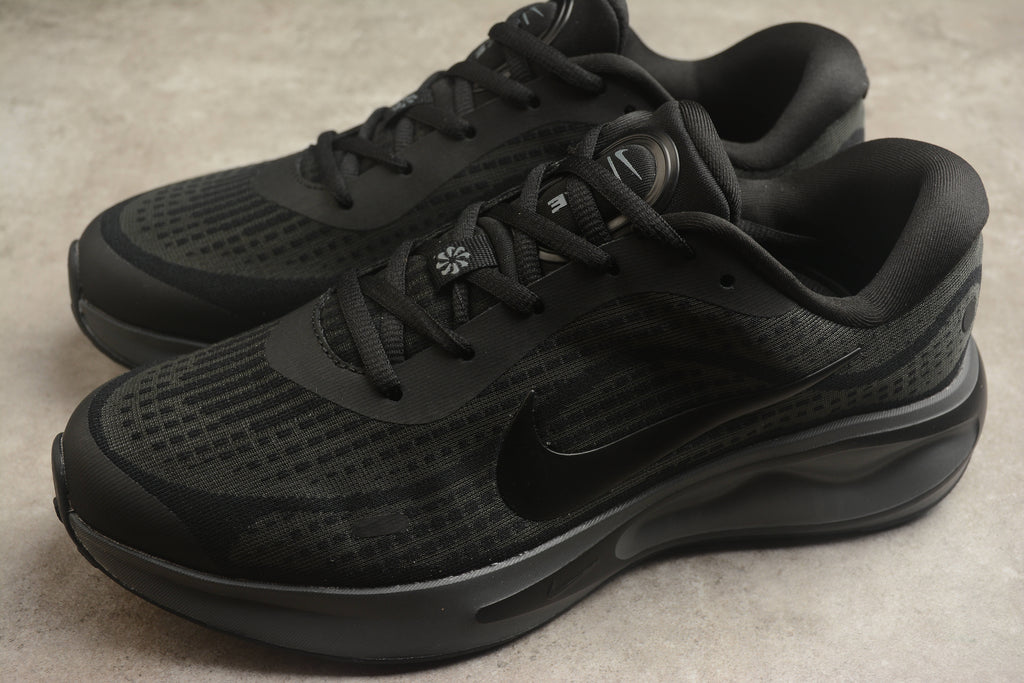 Nike Journey Run Running Shoes | Lightweight & Comfortable | EU 36-45