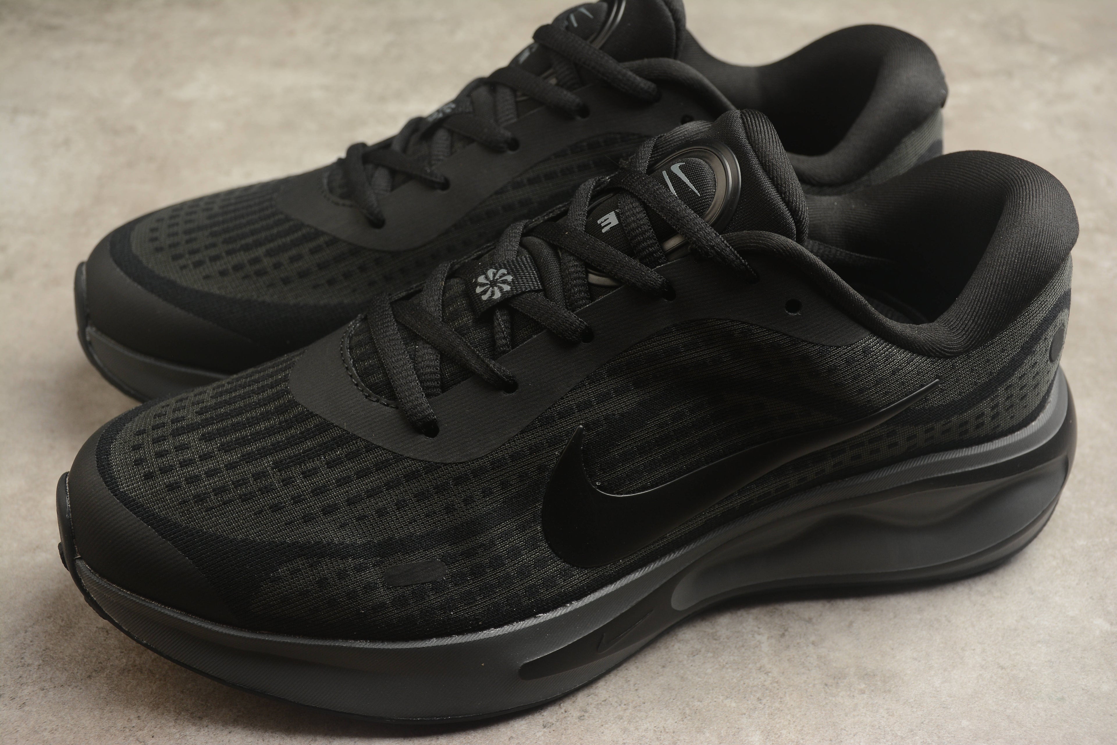 Nike Journey Run Running Shoes | Lightweight & Comfortable | EU 36-45