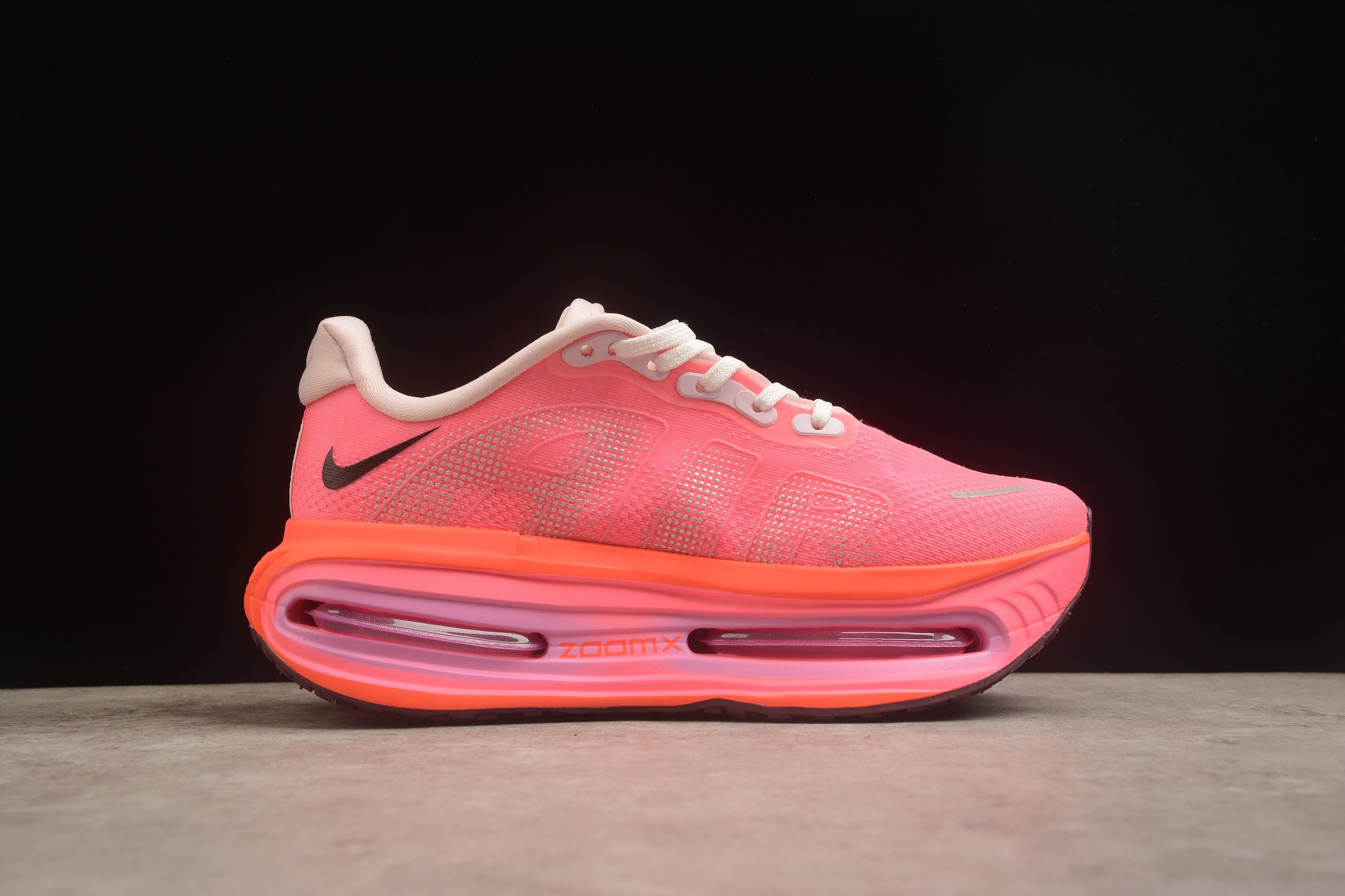Nike Vomero 18 Running Shoes | Premium Cushioning | EU 36-45