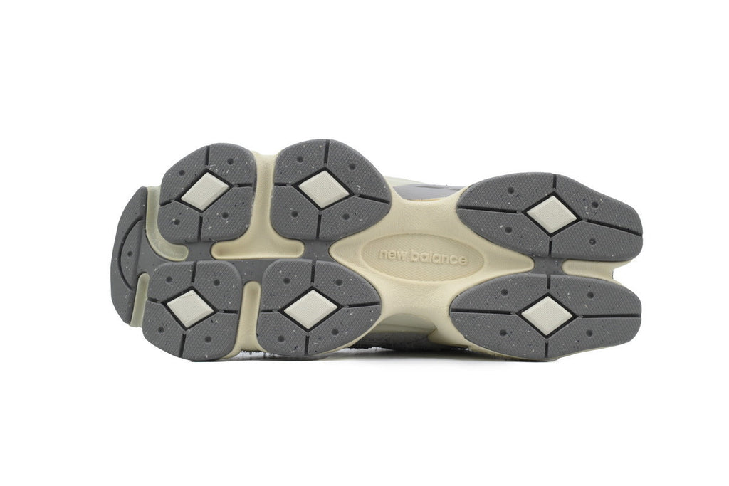 New Balance 9060 Sneakers