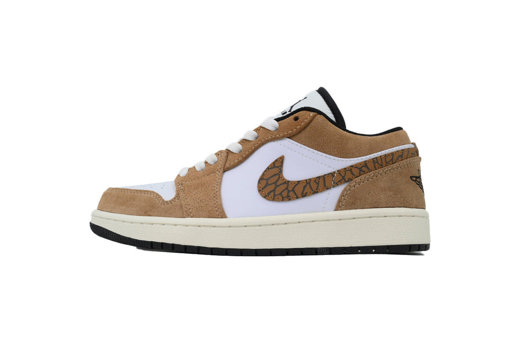 Nike Air Jordan 1 Retro Low Low-Top Sneakers