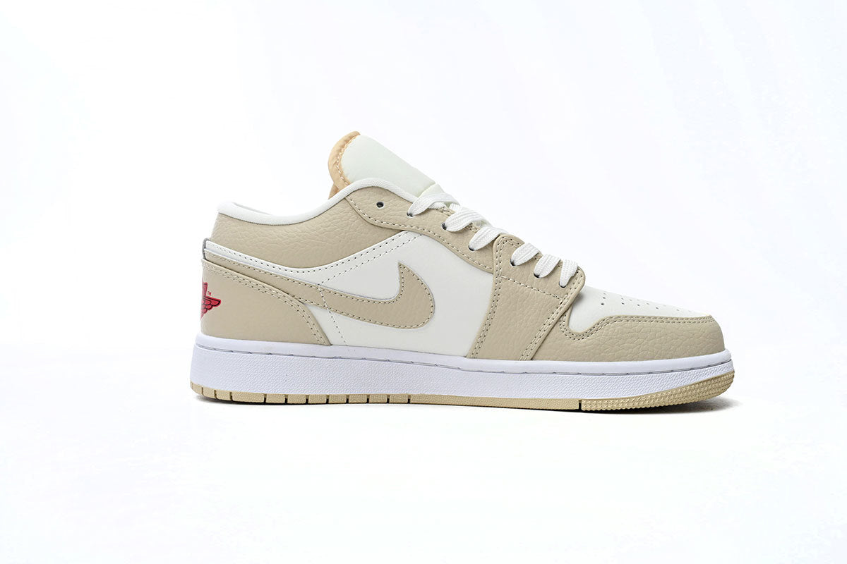 Nike Air Jordan 1 Retro Low Low-Top Sneakers