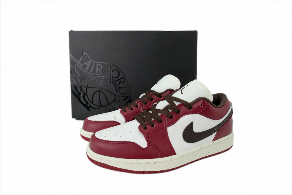 Nike Air Jordan 1 Retro Low Low-Top Sneakers