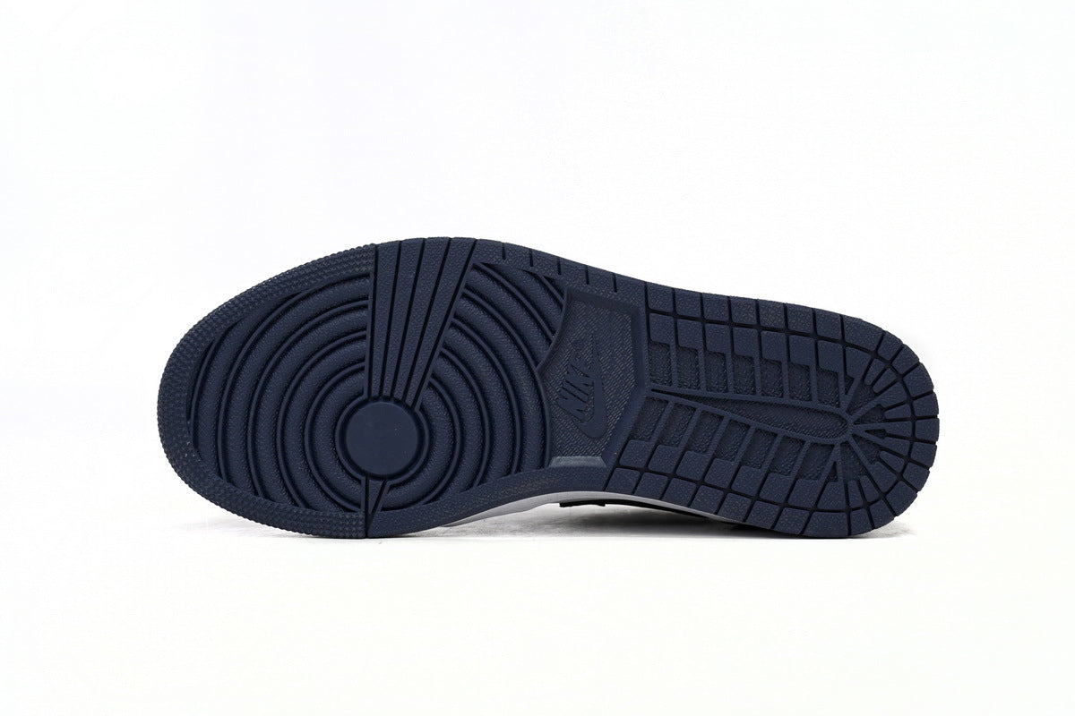 Nike Air Jordan 1 Retro Low Low-Top Sneakers