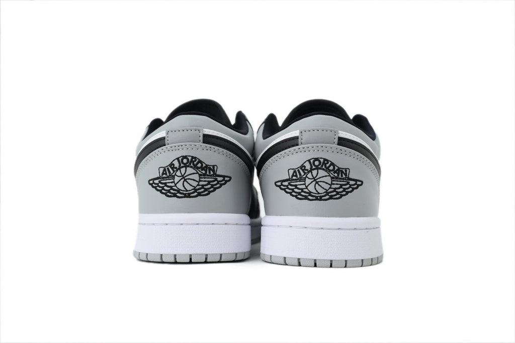 Nike Air Jordan 1 Retro Low Low-Top Sneakers