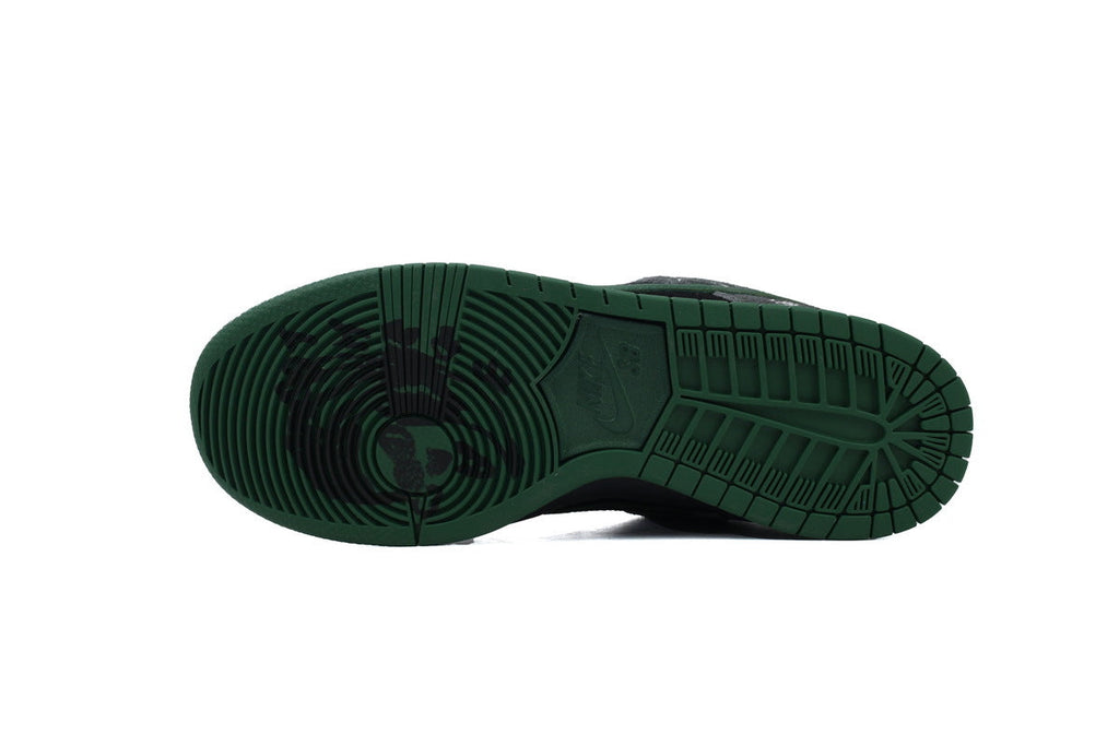 Nike SB Dunk Low – Classic Streetwear Sneakers (EU 36–45)