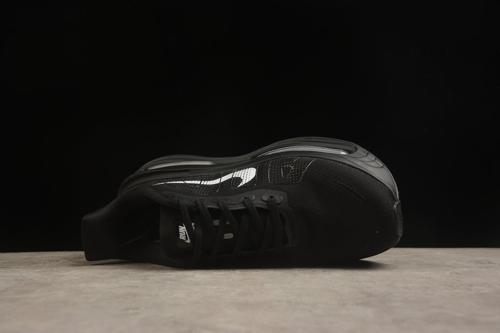 Nike Vomero 18 Running Shoes | Premium Cushioning | EU 36-45