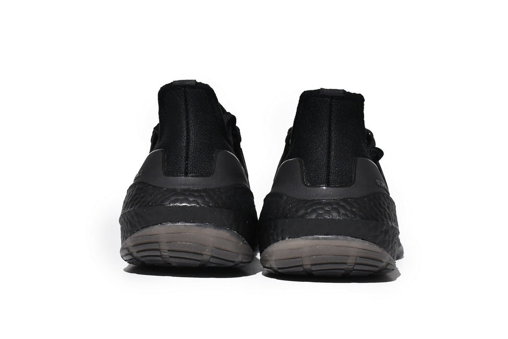 Adidas Ultraboost 22 Running Shoes