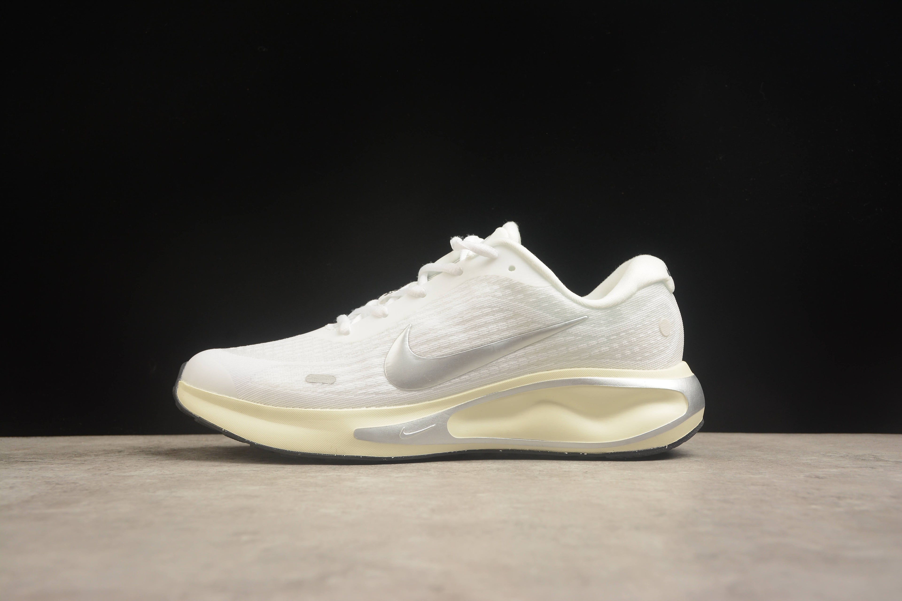 Nike Journey Run Running Shoes | Lightweight & Comfortable | EU 36-45