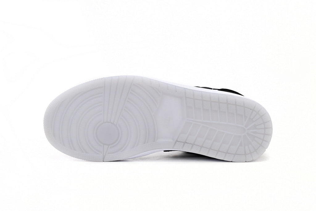 Nike Air Jordan 1 Retro Low Low-Top Sneakers