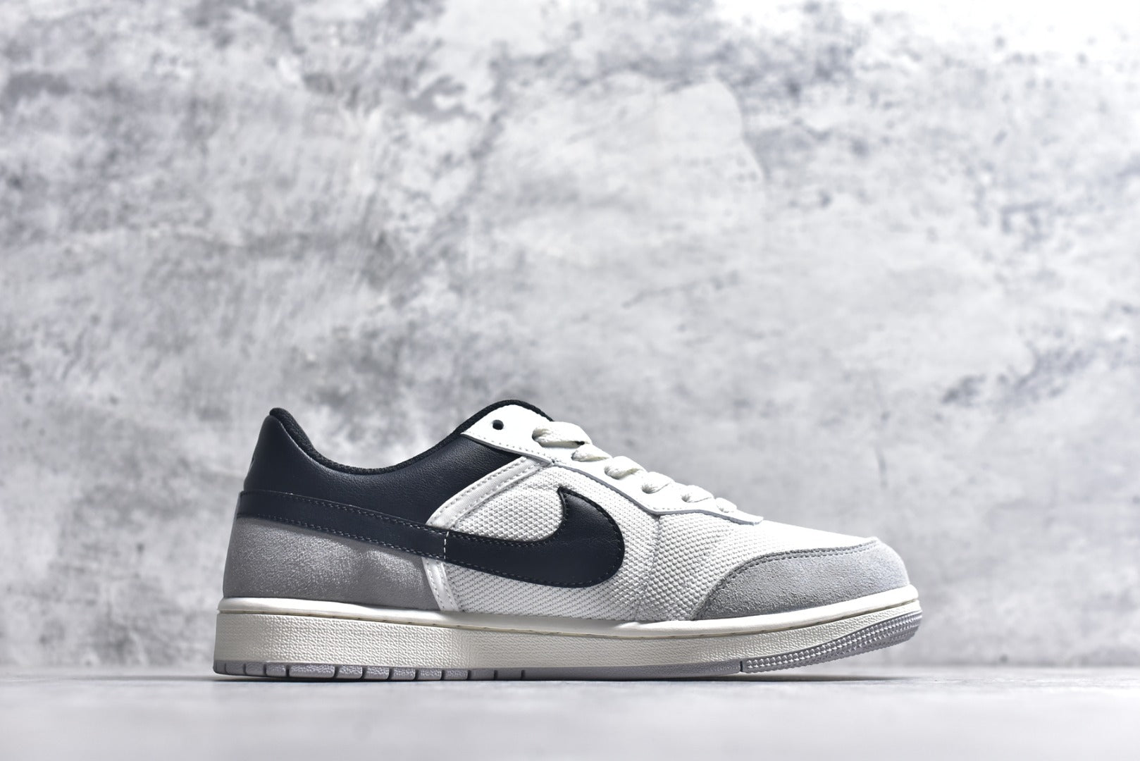Air Jordan 1 Low AJ1 Sneakers | Men's & Women's