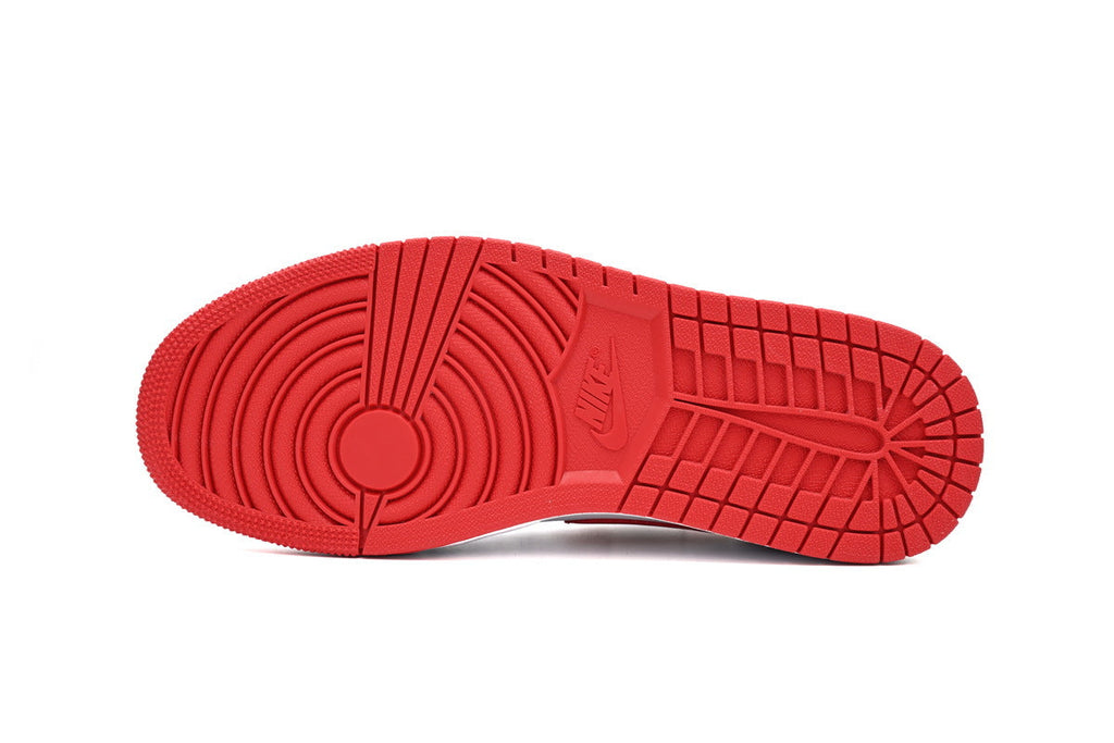 Nike Air Jordan 1 Retro Low Low-Top Sneakers