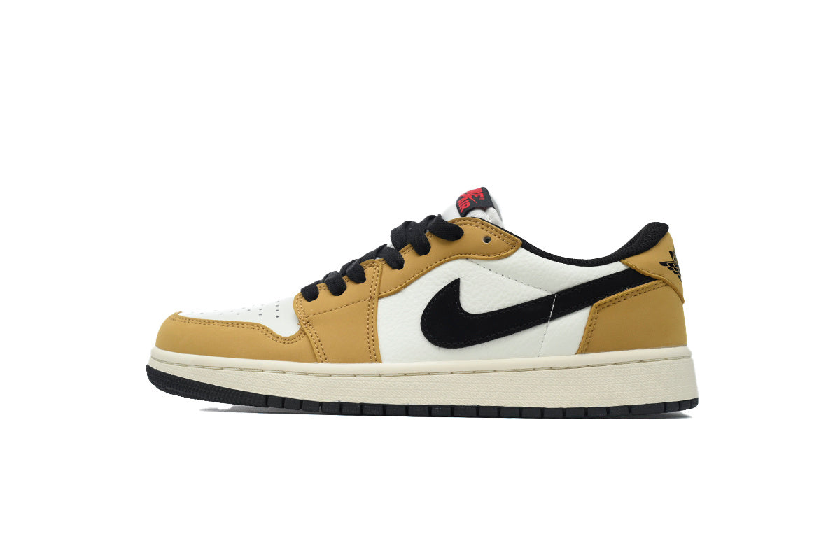 Nike Air Jordan 1 Retro Low Low-Top Sneakers