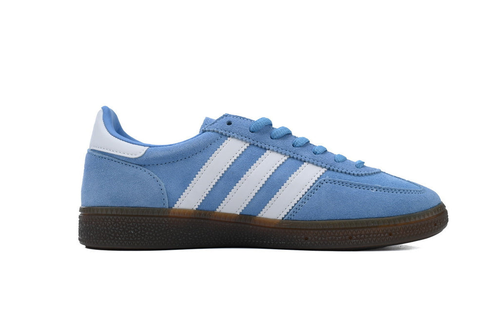 Adidas Samba OG – Retro German-Inspired Sneakers