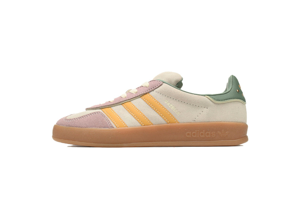 Adidas Samba OG – Retro German-Inspired Sneakers