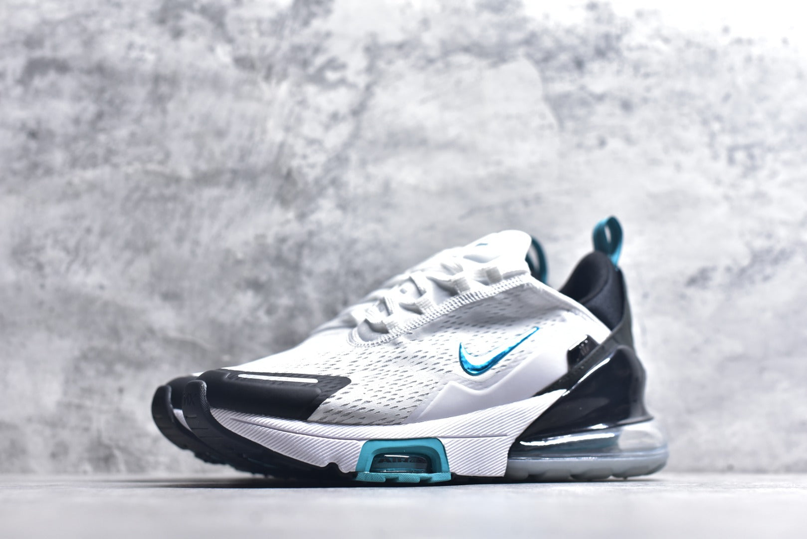 Nike Air Max 270 Sneakers | Iconic Air Cushioning | EU 36-45