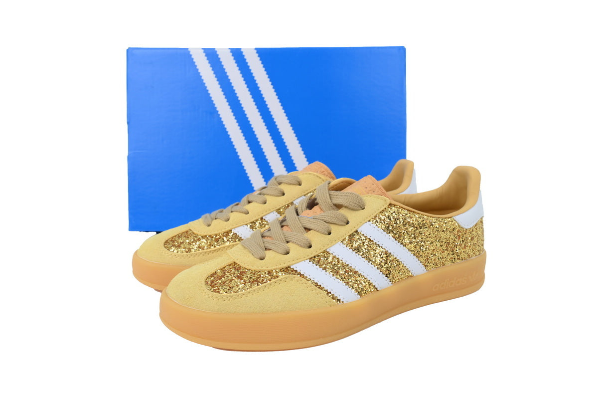 Adidas Samba OG – Retro German-Inspired Sneakers