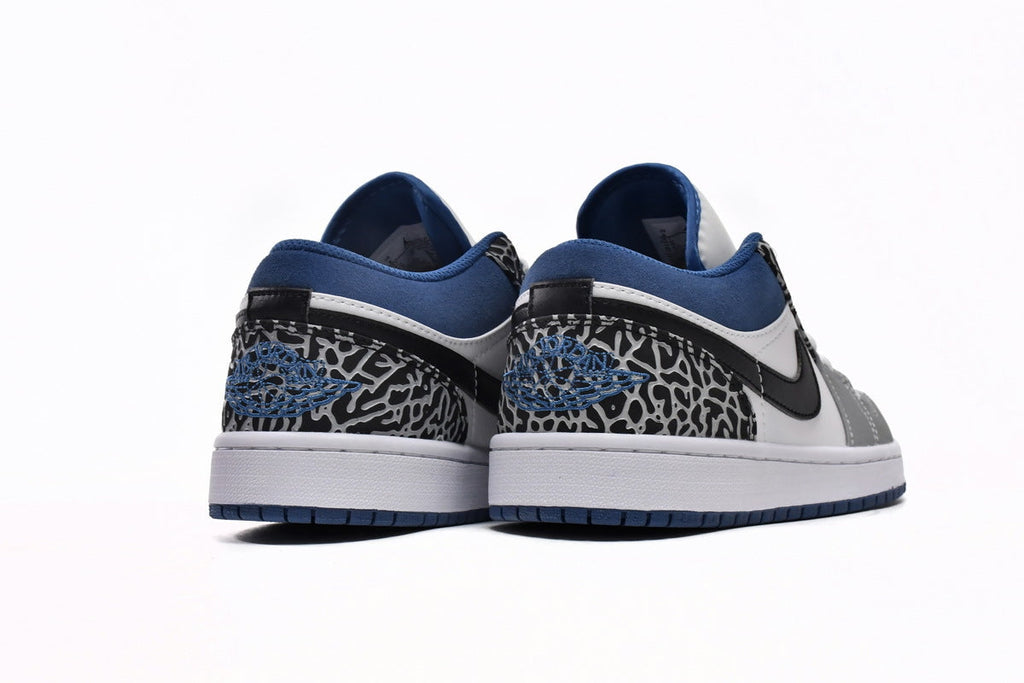 Nike Air Jordan 1 Retro Low Low-Top Sneakers