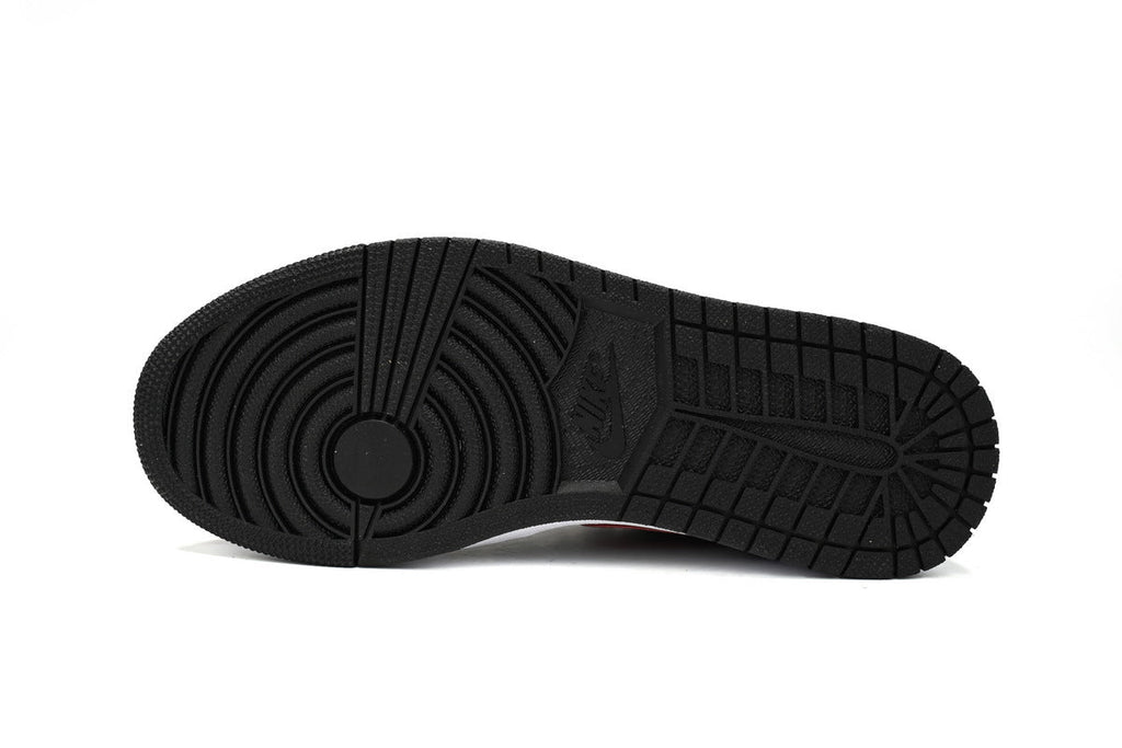 Nike Air Jordan 1 Retro Low Low-Top Sneakers