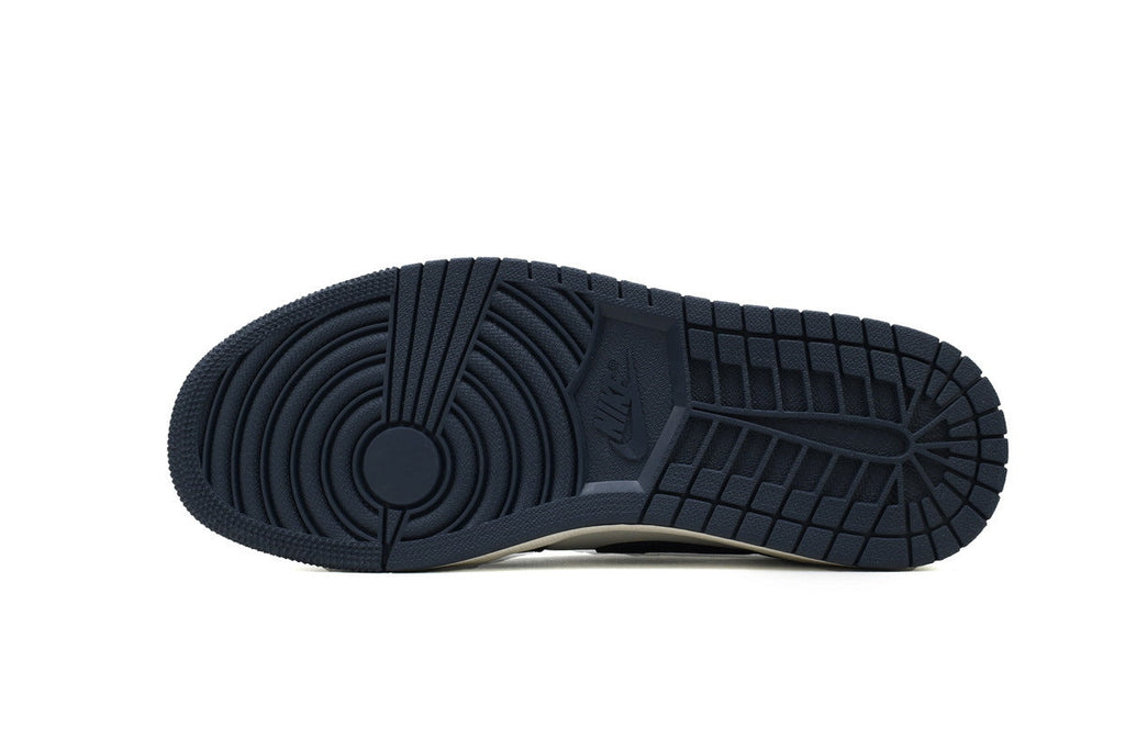 Nike Air Jordan 1 Retro Low Low-Top Sneakers