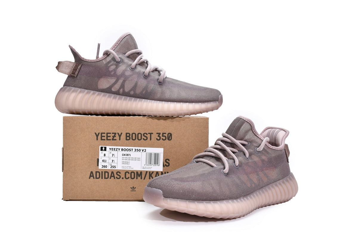 Adidas Yeezy Boost 350 V2 – Lifestyle Sneakers