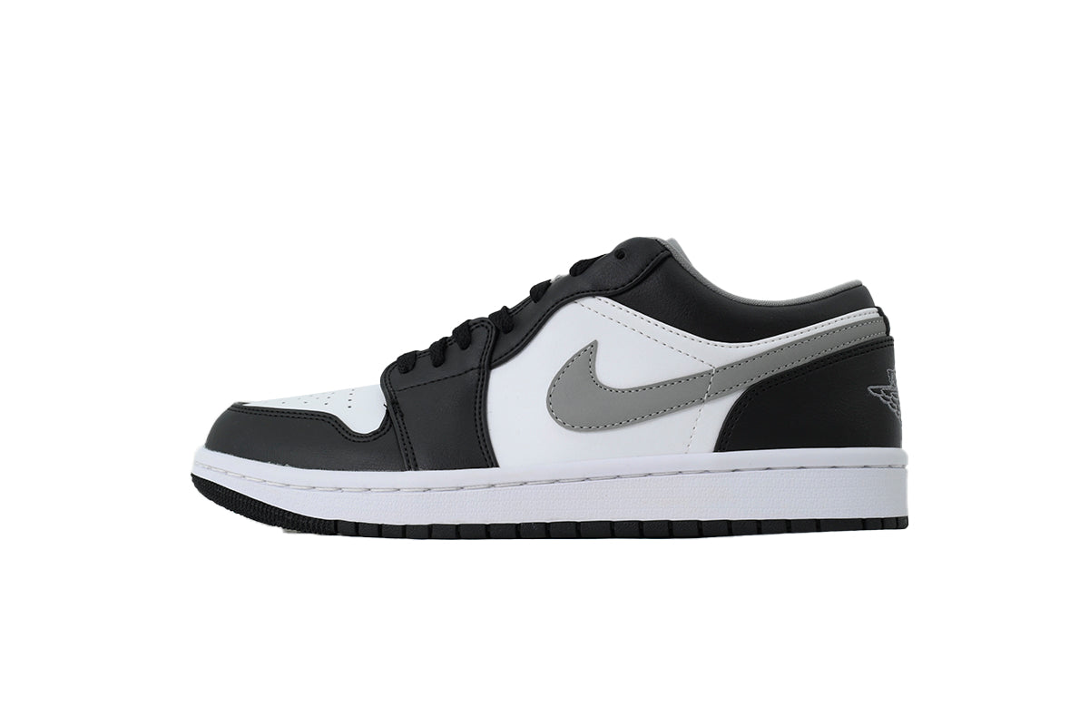 Nike Air Jordan 1 Retro Low Low-Top Sneakers