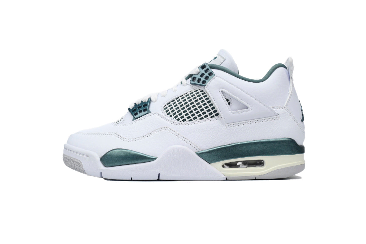 Nike Air Jordan 4 – Retro Basketball Sneakers