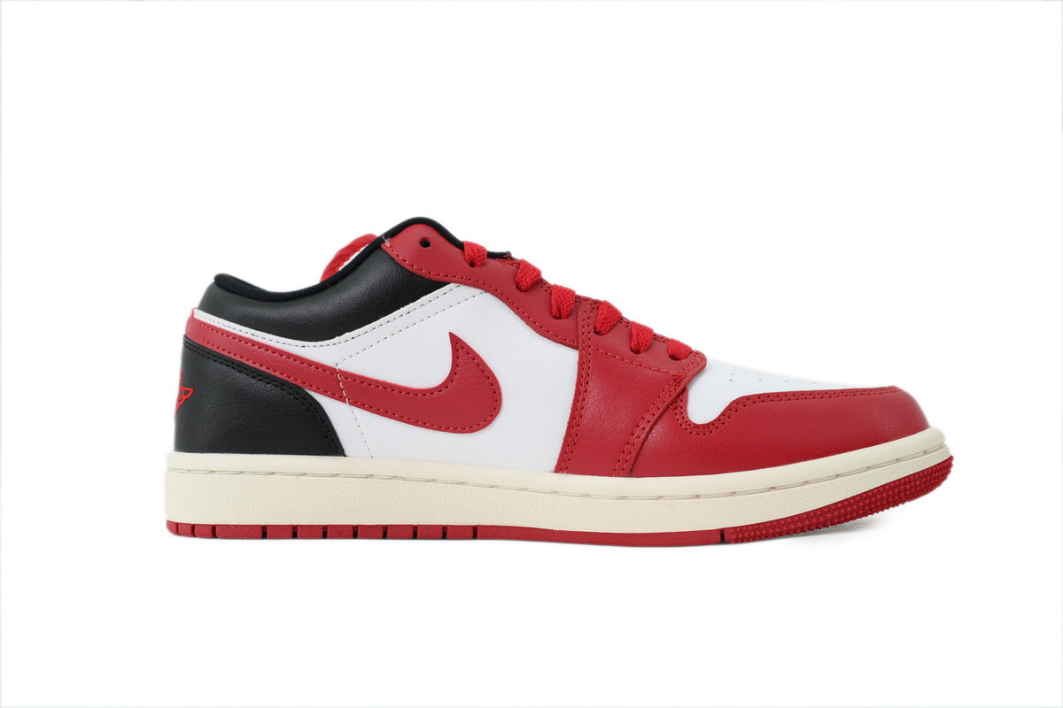 Nike Air Jordan 1 Retro Low Low-Top Sneakers
