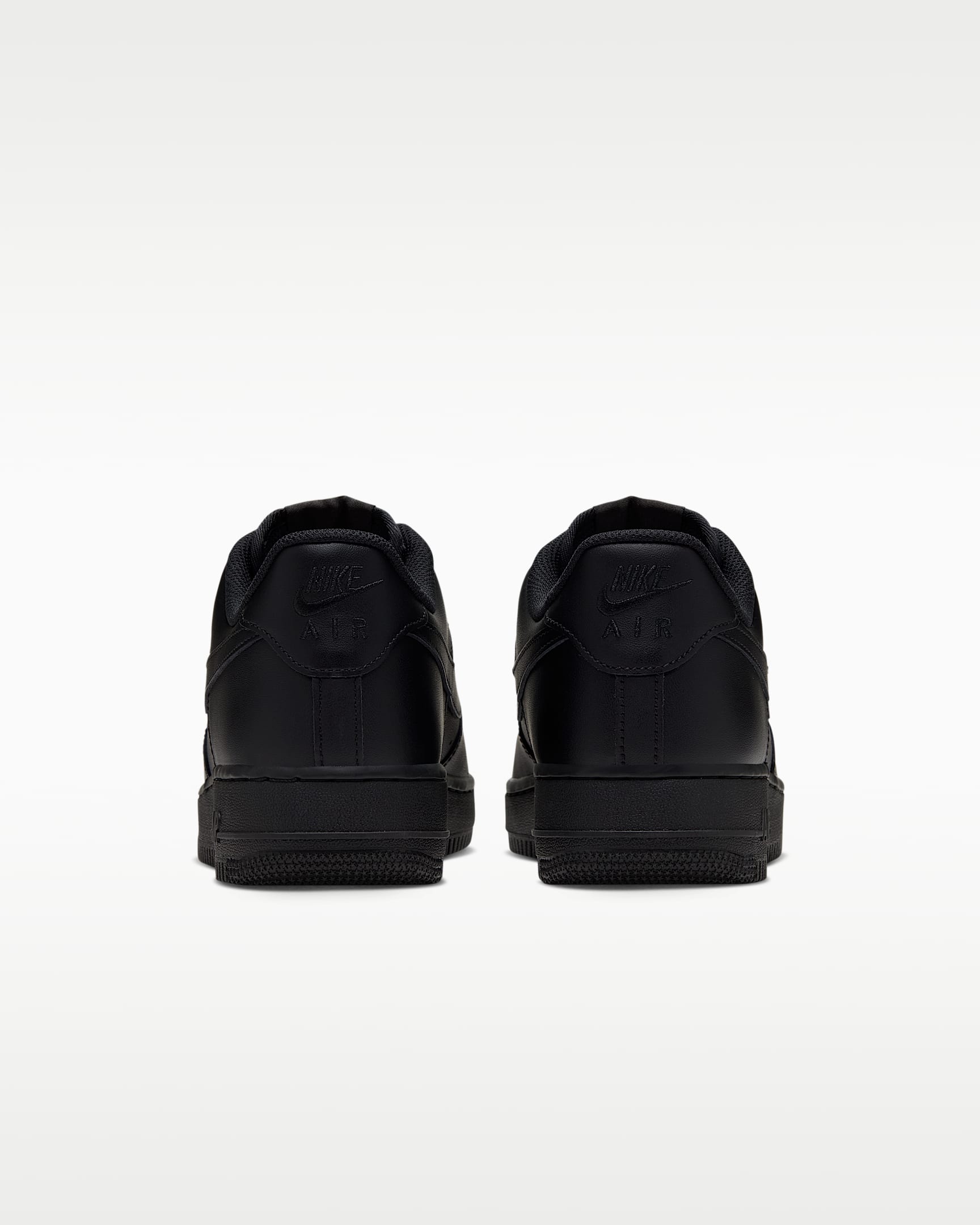 Nike Air Force 1 '07 Triple Black Sneakers