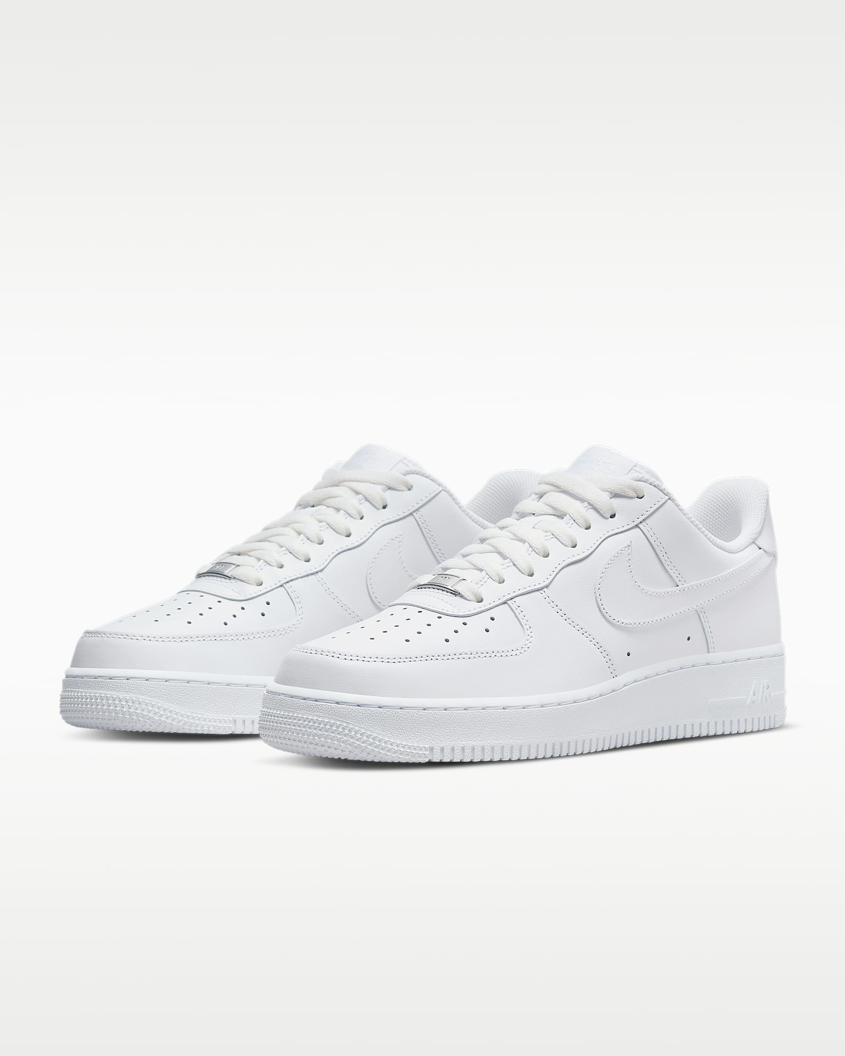 Nike Air Force 1 '07 Triple White Sneakers