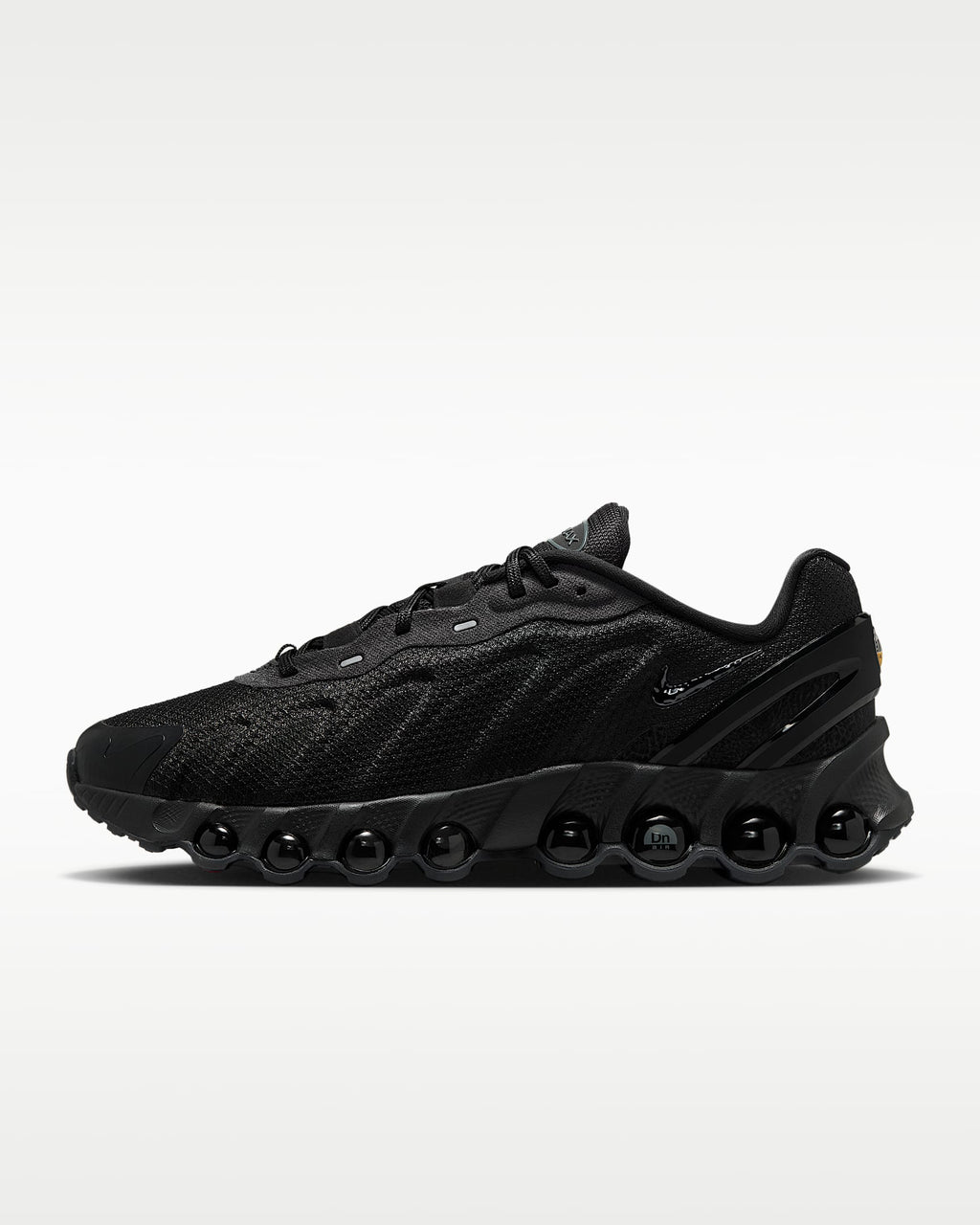 Nike Air Max DN – Triple Black Sneaker