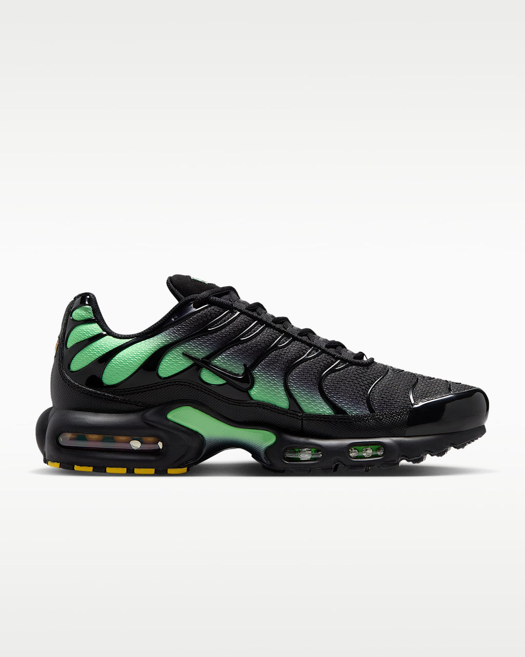 Nike Air Max Plus – Black/Electric Green Sneaker