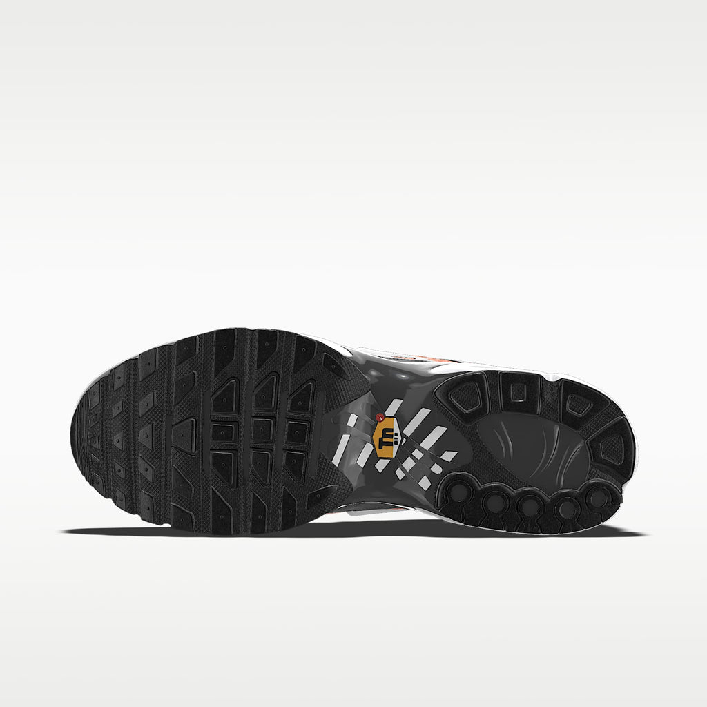 Nike Air Max Plus Orange / Dark Grey / White