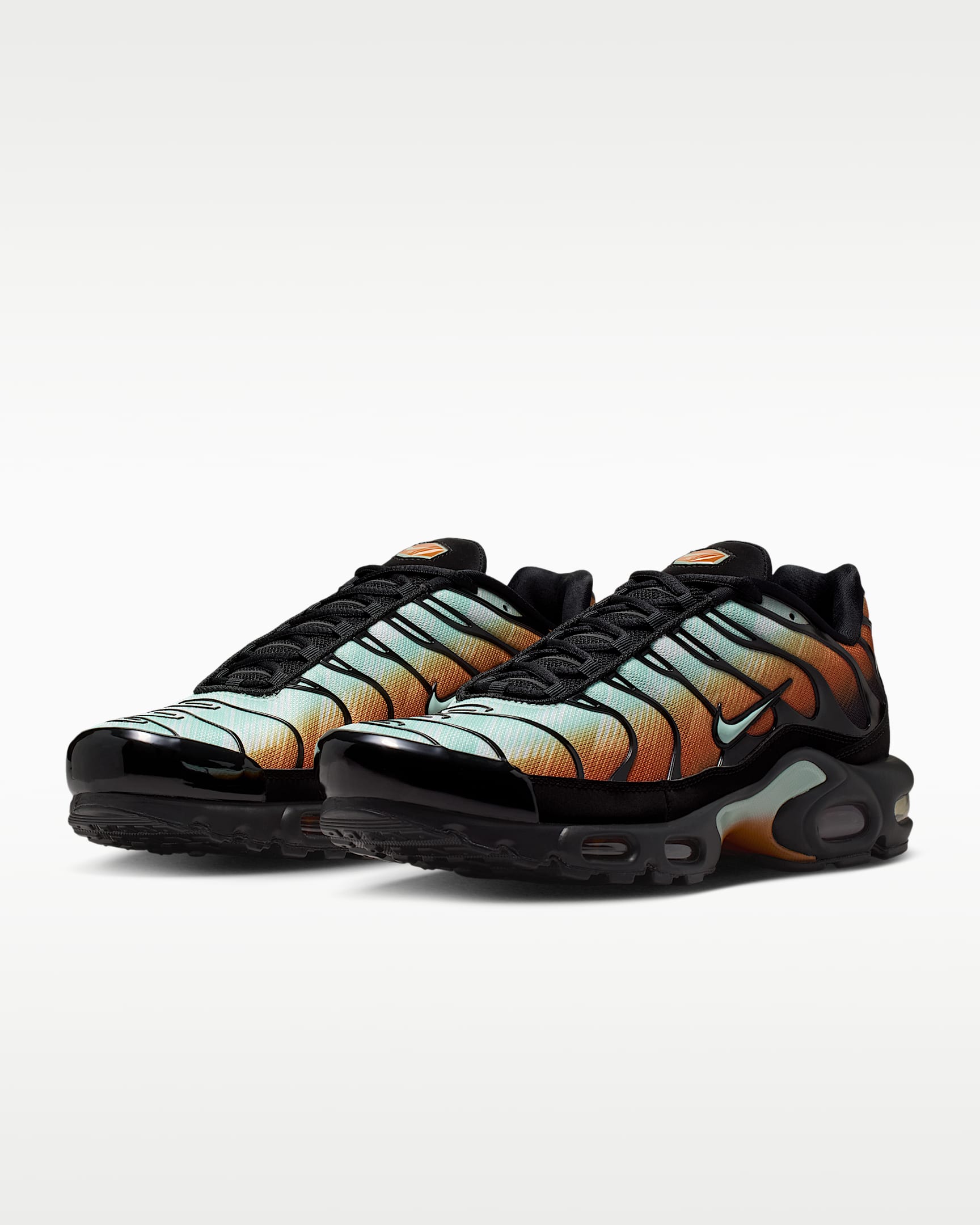 Nike Air Max Plus – Black/Tiffany Blue/Orange Gradient Sneaker