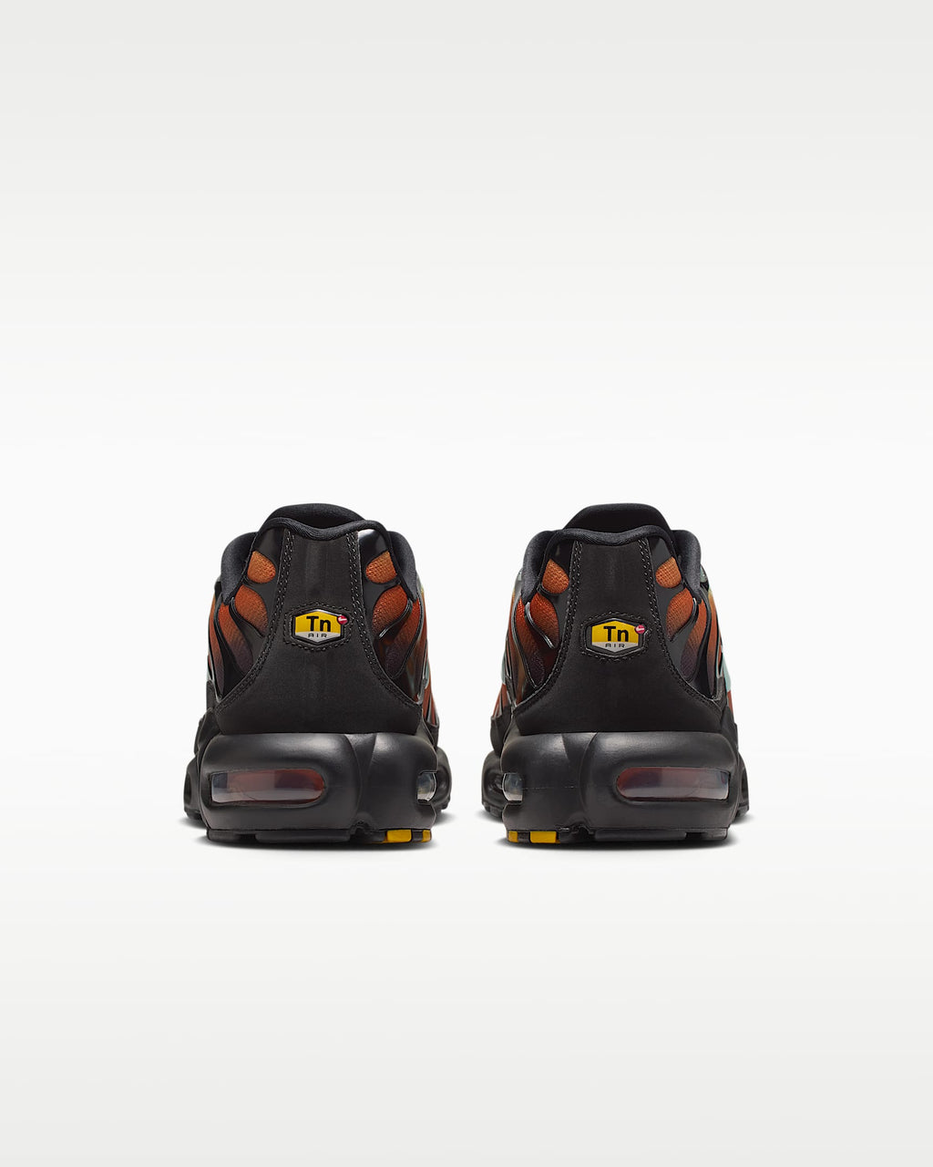 Nike Air Max Plus – Black/Tiffany Blue/Orange Gradient Sneaker