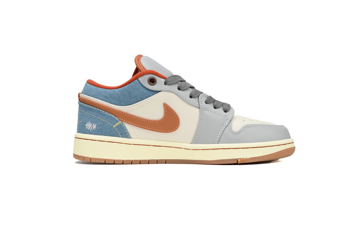Nike Air Jordan 1 Retro Low Low-Top Sneakers