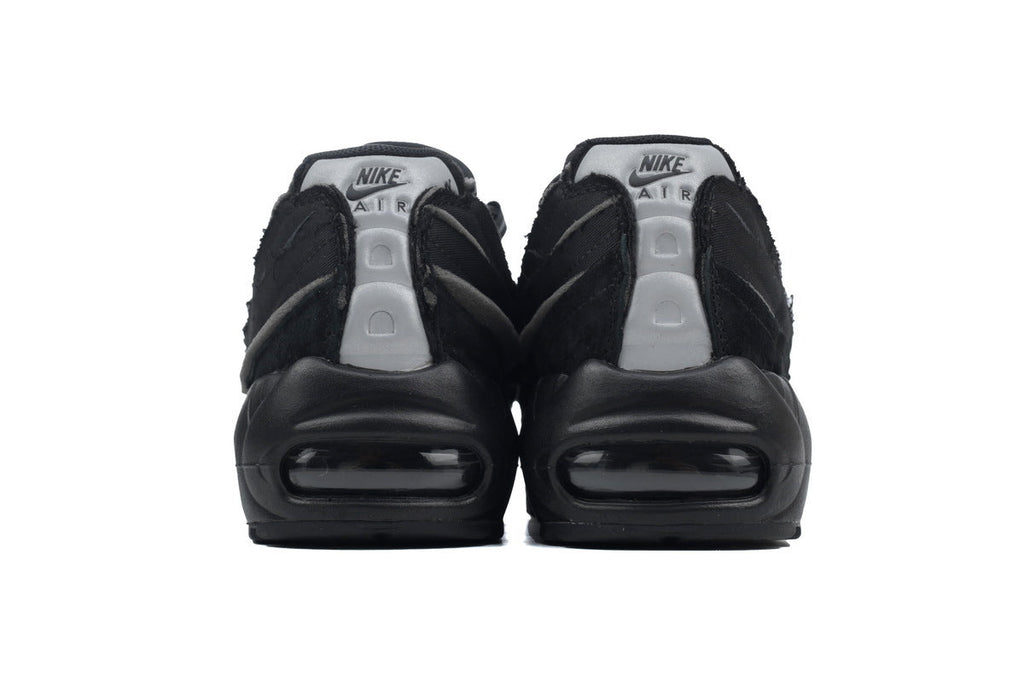 Nike Air Max 95 – Classic Sneakers
