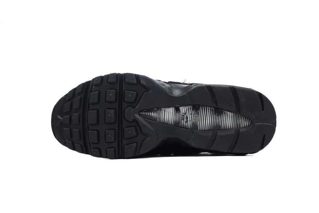 Nike Air Max 95 – Classic Sneakers