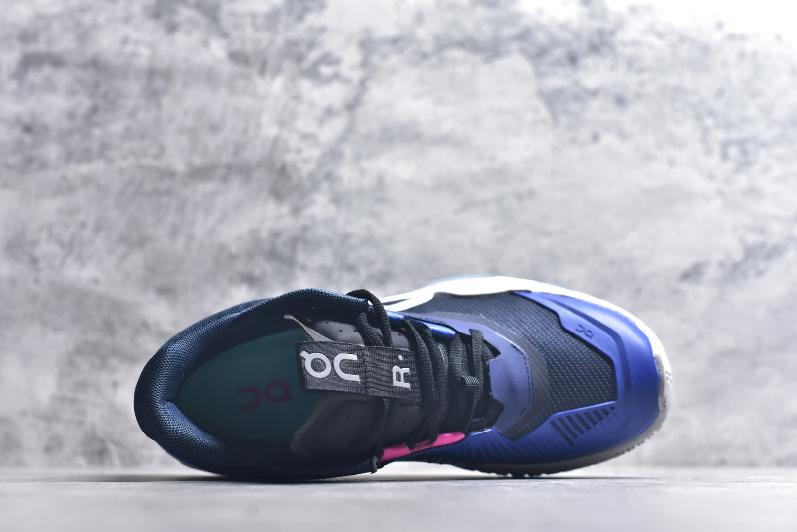 On The Roger Pro Tennis Shoes | Performance & Style | EU 36-45