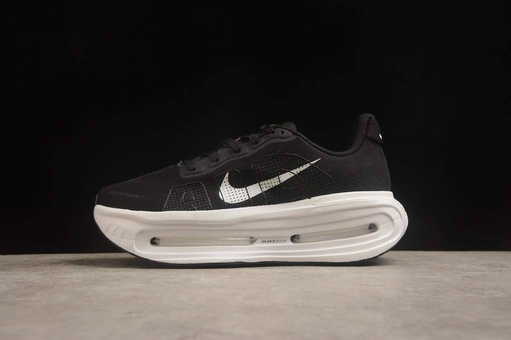Nike Vomero 18 Running Shoes | Premium Cushioning | EU 36-45