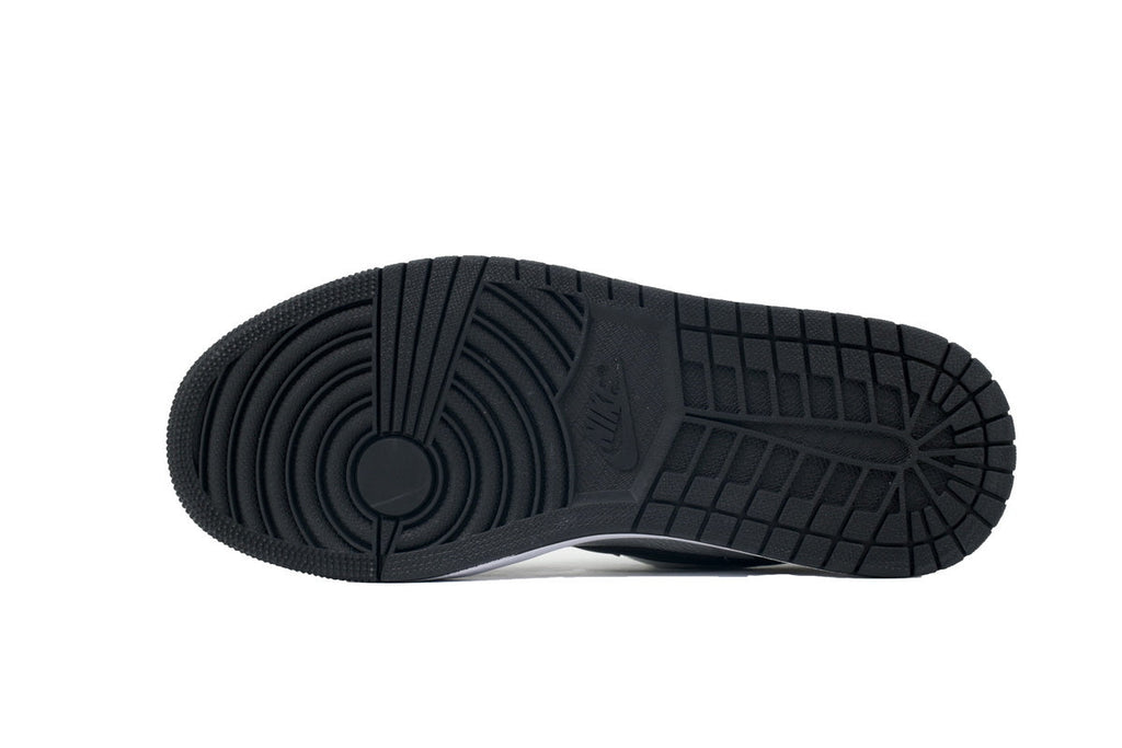 Nike Air Jordan 1 Retro Low Low-Top Sneakers
