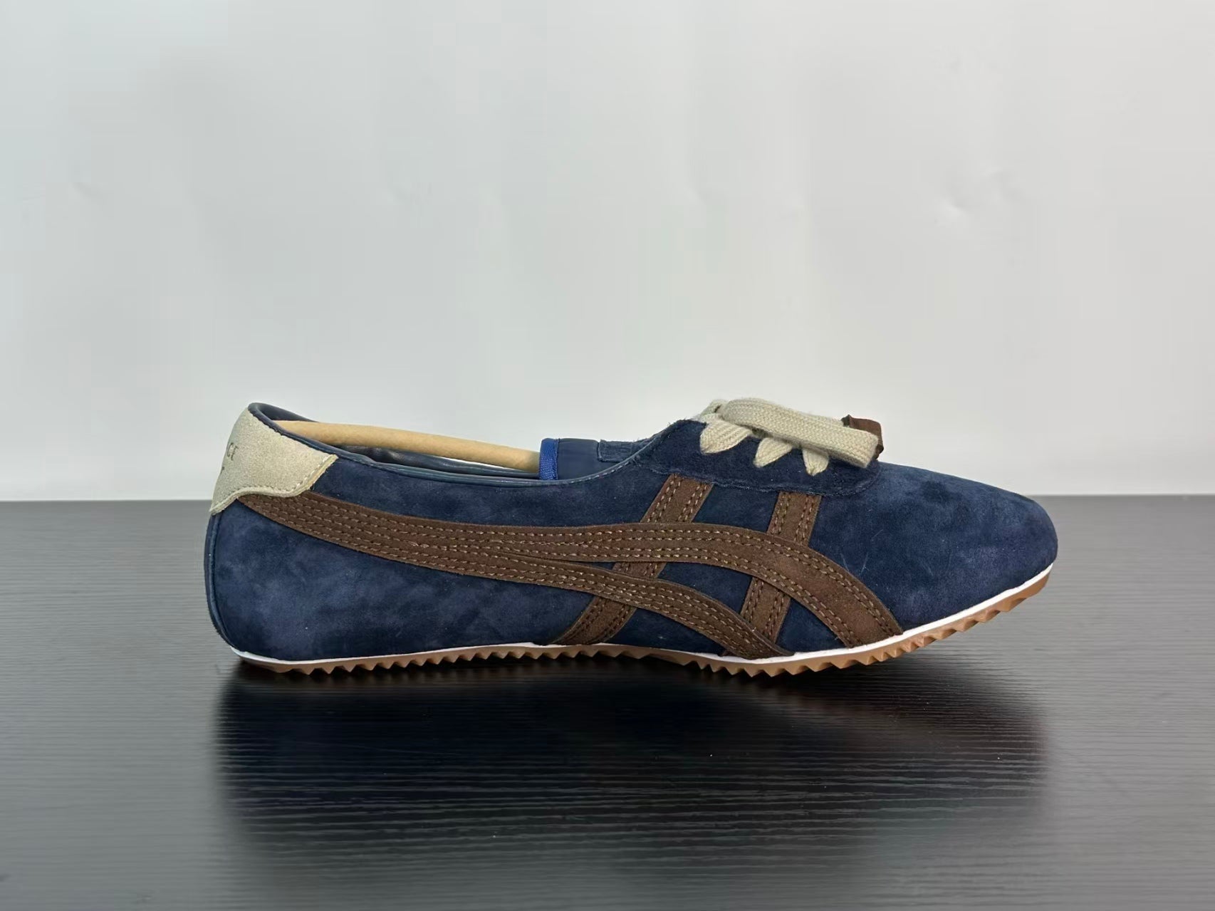 VERSACE × Onitsuka Tiger "Tai-Chi Sakura" Low-Top Sneakers | Navy & Brown | Leather & Suede | EU 36–41.5