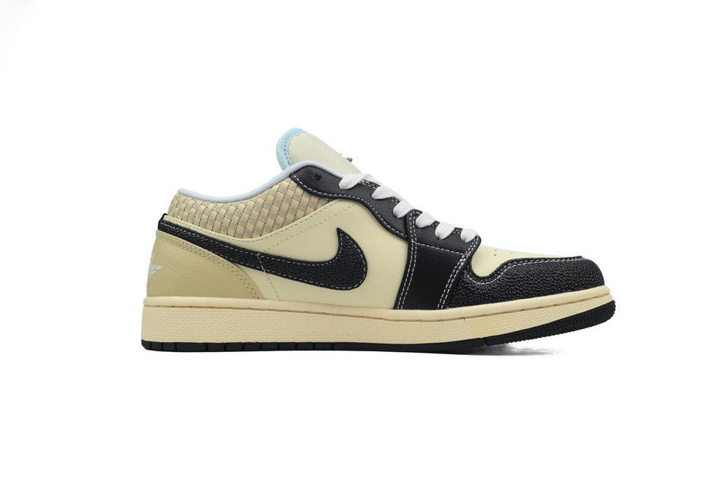 Nike Air Jordan 1 Retro Low Low-Top Sneakers