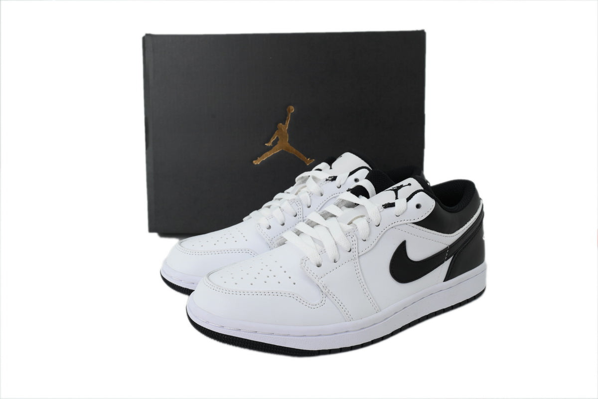 Nike Air Jordan 1 Retro Low Low-Top Sneakers